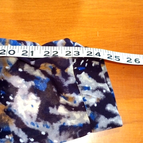 CAbi Ladies Long Sleeve Ruffle Front Blouse Size:M Color:Navy NWOT - Picture 8 of 13